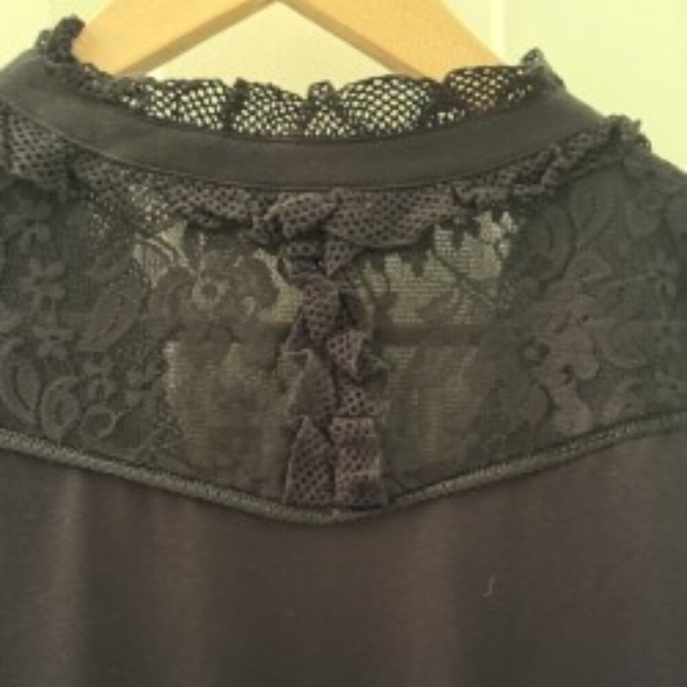 NWT Woman's Sweater - Chloe Dao - Picture 5 of 9